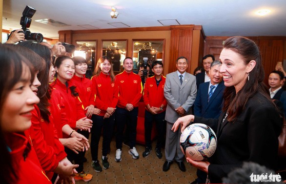 Neuseelands Premierministerin: Neuseeland wird Heimplatz der Frauen-Fußballmannschaft Vietnams