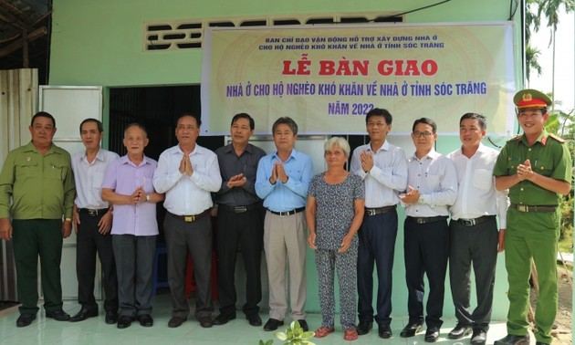Große Unterstützung - In zwei Jahren fast 3500 Häuser für Bedürftige in der Provinz Soc Trang gebaut 