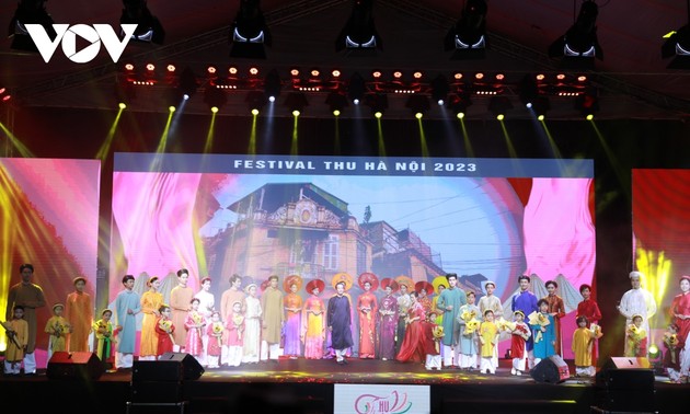 Eröffnung des Herbstfestivals Hanoi
