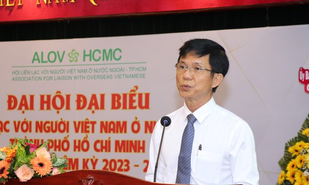 Der vietnamesischen Gemeinschaft in Tschechien besonderen Mechanismus zur Entwicklung von Ho-Chi-Minh-Stadt übermitteln