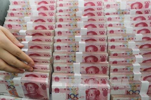 中国人民币对美元汇率创五年新低