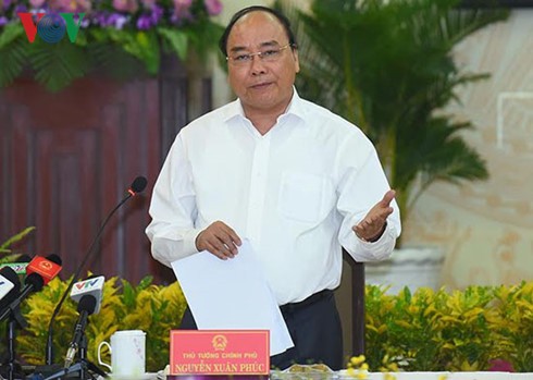 阮春福总理：同塔省要大力重组结构