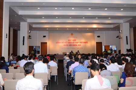 越南第十四届国会第一次会议成果发布会举行