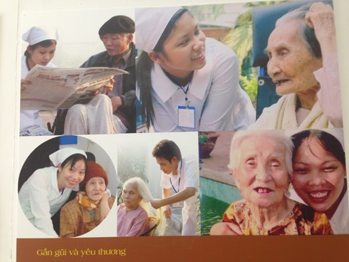 照顾和发挥老年人的作用——越南党和国家的一贯主张