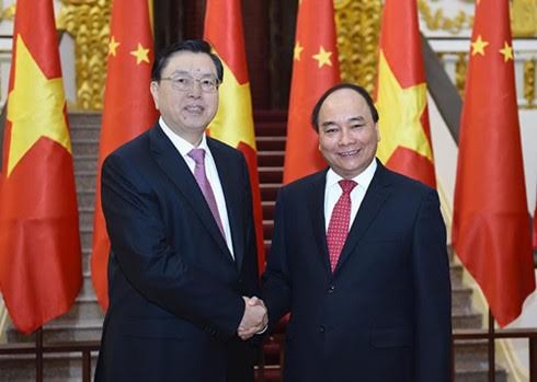 越南政府总理阮春福会见来访的中国全国人大常委会委员长张德江