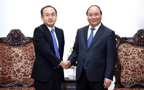 阮春福会见日本贸易振兴机构驻越南代表处首席代表川田