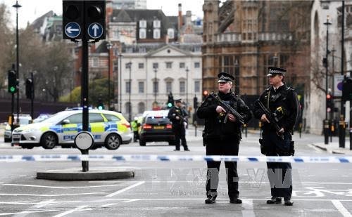英国：恐袭新目标