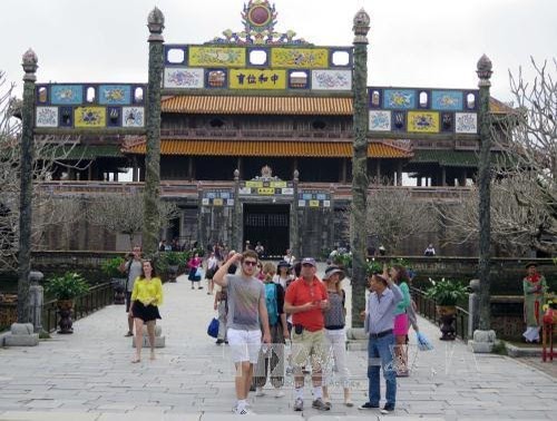 越南中部承天顺化省共接待150万人次游客