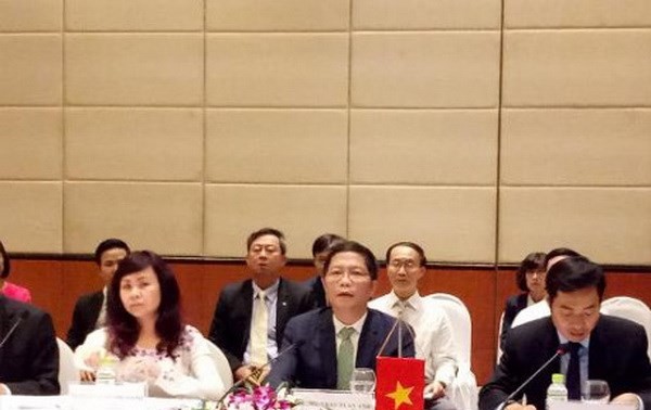 紧密合作推动越南与印度尼西亚贸易关系发展