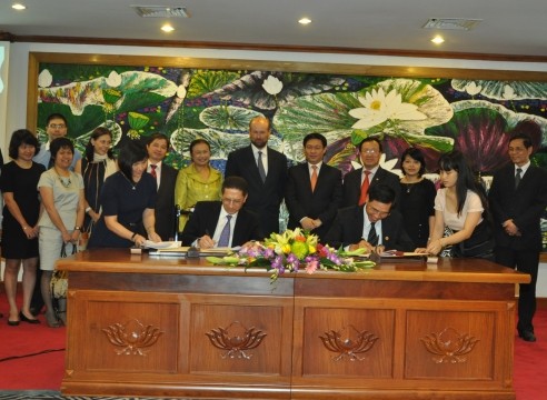 Zusammenarbeit zwischen Finanzministerium Vietnams und der australischen CPA