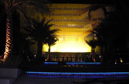 Thailand verschärft Sicherheit vor der Entscheidung des Verfassungsgerichts