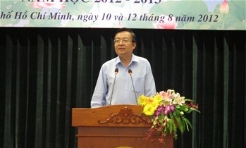 Konferenz über neues Schuljahr in Ho Chi Minh Stadt  