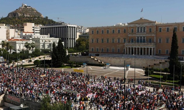 Griechenland – Demonstrationen werden Krawallen