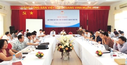 Seminar „Volksabstimmungsgesetz – einige Fragen in Theorie und Praxis“ in Hanoi