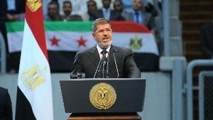 Tausende Ägypter gehen zur Unterstützung für Präsident Mohammed Mursi auf die Straße