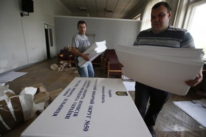 Ukrainische Regierung will die Präsidentenwahl im ganzen Land entschieden durchführen