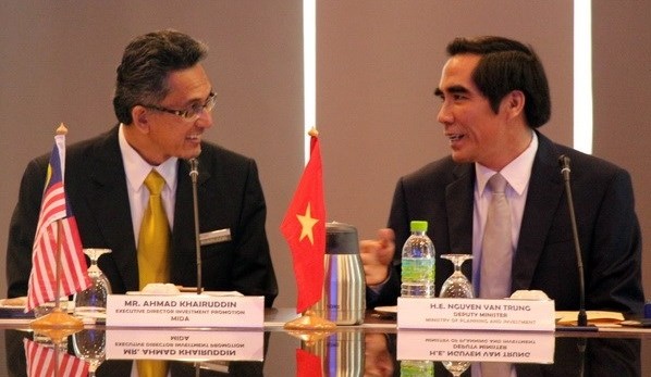 Vietnam und Malaysia teilen Erfahrungen über Entwicklung der Wirtschaftszonen