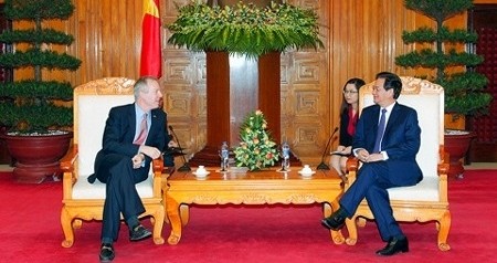 Premierminister Nguyen Tan Dung trifft neuen US-Botschafter Theodore Osius