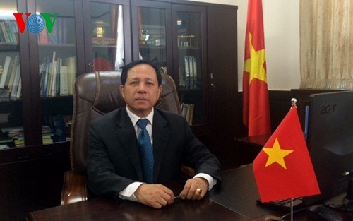   Beziehungen zwischen Vietnam und China entwickeln sich stabil 
