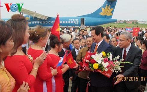 Premierminister Nguyen Tan Dung besucht Laos