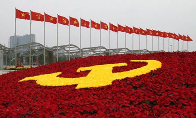 Die Führung der Kommunistischen Partei Vietnams entscheidet Erfolg des Erneuerungskurses