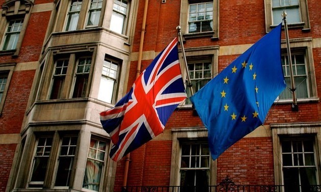 EU-Länder einigen sich auf harten Standpunkt bei Verhandlung mit Großbritannien über Brexit
