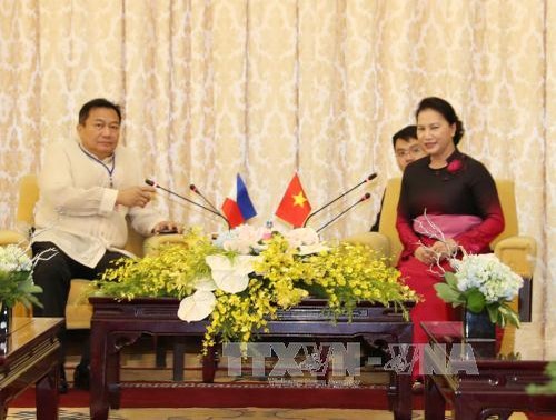 Vietnams Parlamentspräsidentin empfängt Parlamentspräsidenten von Timor-Leste und den Philippinen