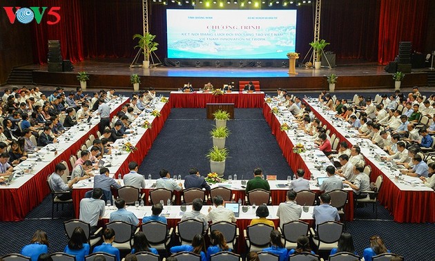 100 Wissenschaftler schlagen Quang Ninh Schritte zur Annäherung der 4. Industrierevolution vor