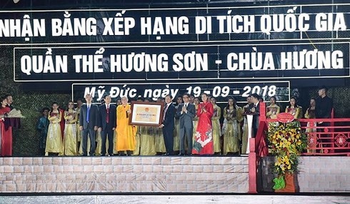 Der Komplex Huong Son wird als besondere nationale Gedenkstätte anerkannt