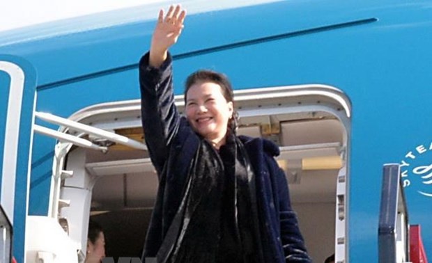 Parlamentspräsidentin Nguyen Thi Kim Ngan reist nach Doha für IPU-140