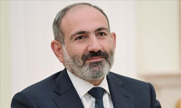 Armenischer Premierminister beginnt einen offiziellen Vietnam-Besuch