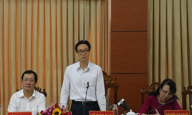 Vizepremierminister Vu Duc Dam: An Giang soll Bildung und Gesundheitsvorsorge für Bevölkerung bevorzugen