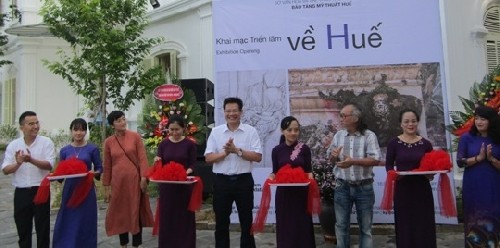 Kunstausstellung im Kunstzentrum Diem Phung Thi in Hue