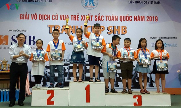 Das Jugendschachturnier SHB-Pokal: Team von Ho Chi Minh Stadt führt die Rangliste
