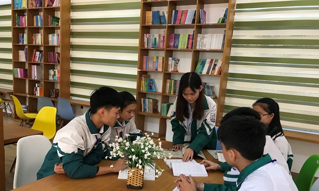 Projekt „Danke kleine Bibliothek“ in Nam Dinh fortgeführt