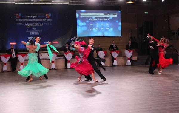 Tanzsport: Vietnam beteiligt sich zum ersten Mal an einem weltweiten Wettbewerb