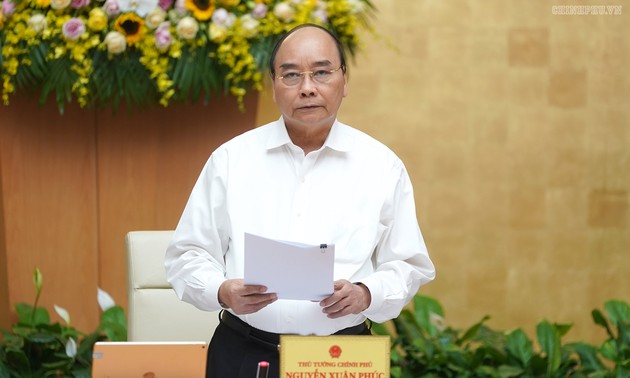 Premierminister Nguyen Xuan Phuc äußert Beileid an Familien der Opfer im Lastwagen in Großbritannien