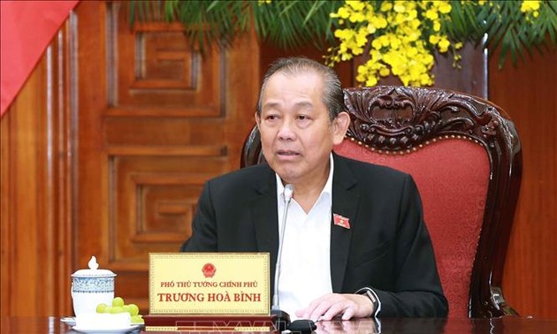 Vizepremierminister Truong Hoa Binh: Rechtshochschule zu einer Hauptbildungsstätte der Juristen entwickeln