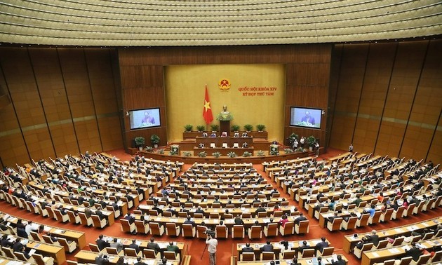 Parlament berät Entwürfe des geänderten Investitionsgesetzes und des Unternehmensgesetzes