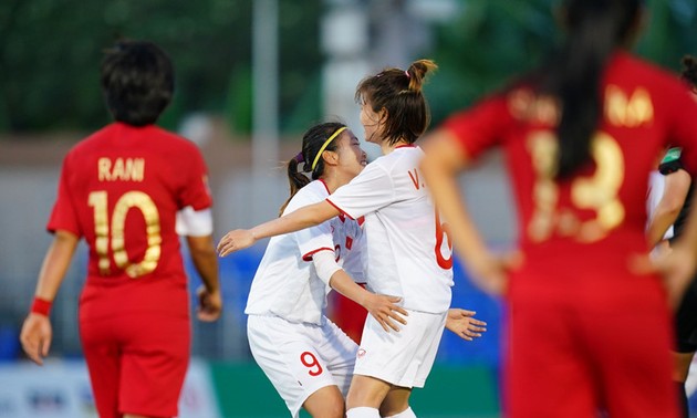 SEA Games 30: Vietnams Fußballnationalmannschaft der Frauen besiegt die indonesische Mannschaft und geht ins Halbfinale