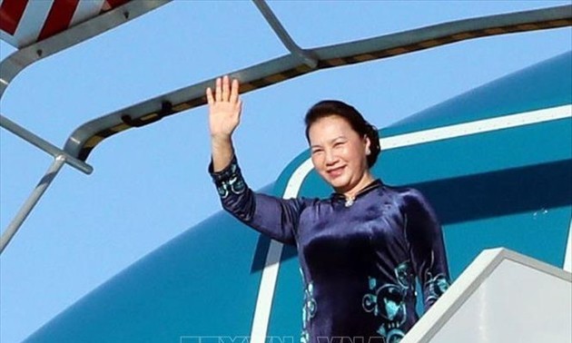 Parlamentspräsidentin Nguyen Thi Kim Ngan besucht Russland und Weißrussland