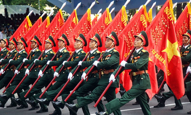 Feier zum 75. Gründungstag der vietnamesischen Volksarmee 