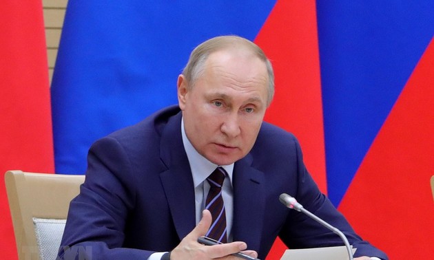 Russlands Präsident Putin stellt neues Kabinett vor