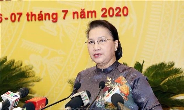 Parlamentspräsidentin Nguyen Thi Kim Ngan nimmt an der Eröffnung der Volksratssitzung von Hanoi teil