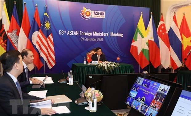 EU und Laos schätzen die Erfolge von AMM 53 und die Organisation Vietnams