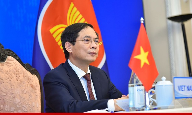 ASEAN und China bekräftigen die Aufrechterhaltung des friedlichen, sicheren und stabilen Umfelds