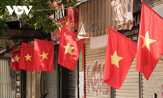 Staats- und Regierungschefs beglückwünschen Vietnam zum 76. Nationalfeiertag