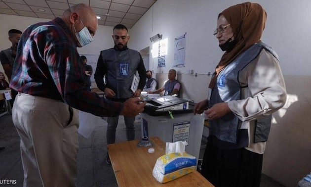 Iraker wählen neues Parlament
