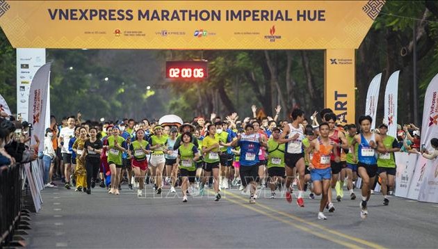 Mehr als 4.700 Sportler beteiligen sich an VnExpress Marathon Imperial Hue 2022