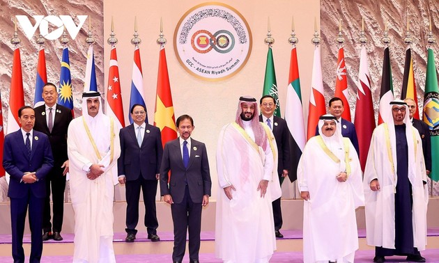 Premierminister Pham Minh Chinh hält eine Rede auf ASEAN-Golfrat-Gipfel